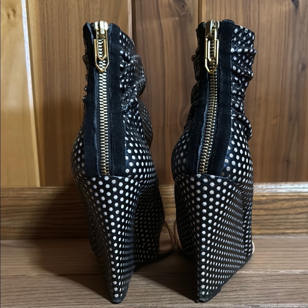Jerome Dreyfuss Black and Nude Heels with Polka Dot Design - Picture 4 of 6